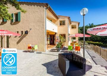 Gîte pour 5 personnes, avec bassin pour enfant à Bauduen