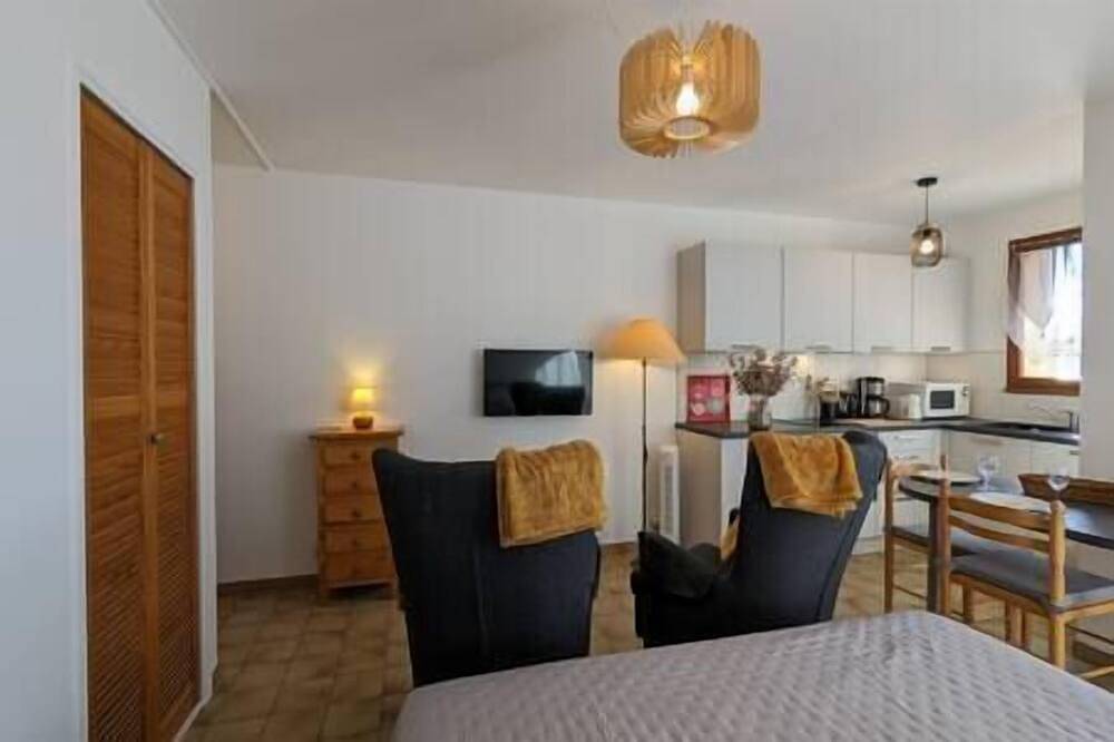 Apartamento entero, Cybele Gardens in Gréoux-les-Bains, Parc naturel régional du Verdon