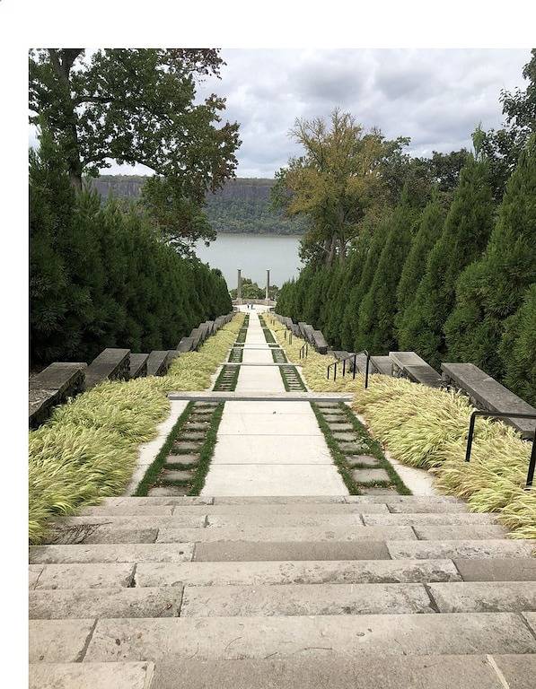 Luxe 3Bd/2Ba 29 min>Nyc w/Parking & deck in Westchester County