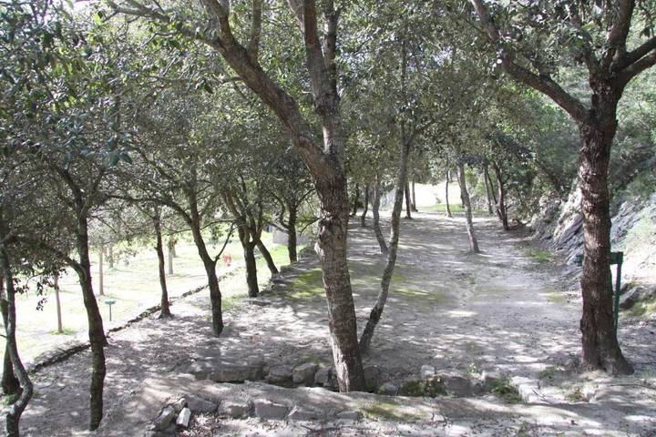 Camping pour 4 personnes, avec jardin et terrasse à Bonifacio - 3