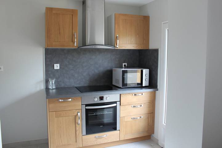 Gîte pour 6 personnes, avec jardin et terrasse à Commes - 4