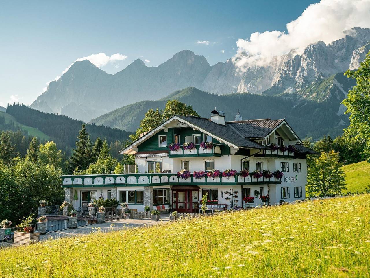 Ganze Ferienwohnung, **** Landhaus Bergrast - Apartment Typ B Studio 32 m² in Ramsau am Dachstein, Schladming-Dachstein