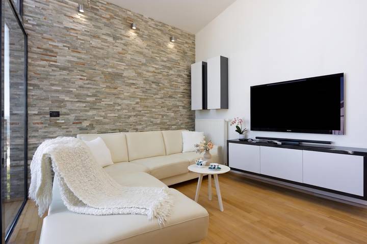 Azure Adriatic Residence w/ Sea-View Balcony in Koper, Slowenische Riviera
