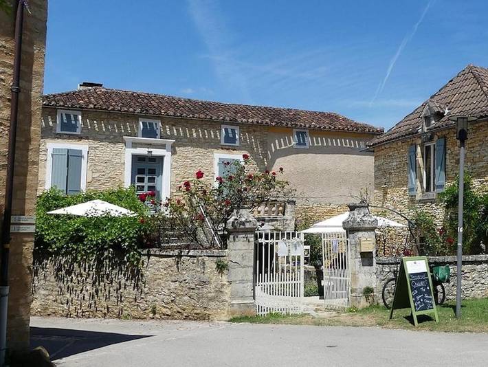 Maison d’hôte pour 2 personnes, avec terrasse ainsi que vue et jardin, animaux acceptés à Les Arques - 2