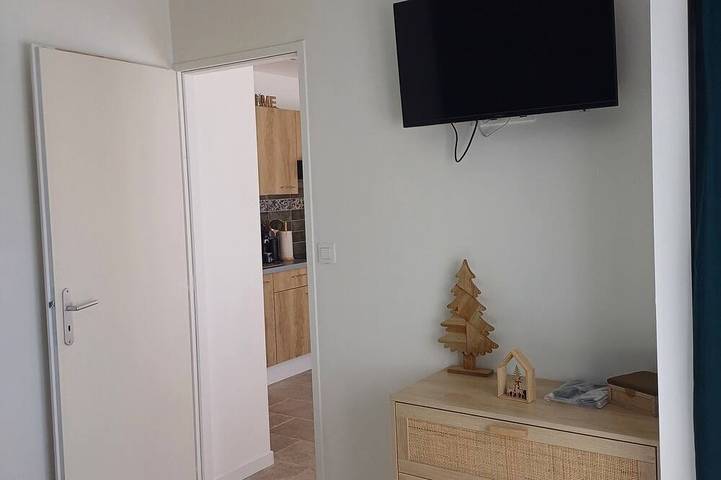 Gîte pour 2 personnes, avec piscine à Hérépian - 2