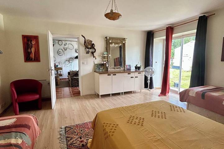 Location de vacances pour 10 personnes à Les Touches-de-Périgny - 2