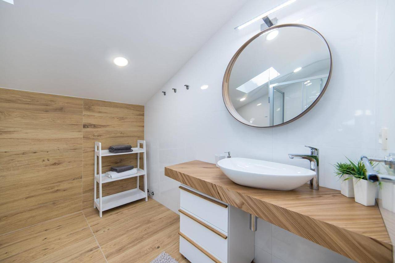 Three Bedroom Home in Peračko Blato, Dubrovnik-Neretva