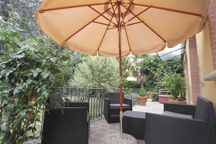 Appartamento per 6 persone, con Balcone e Terrazza nonché Giardino e Panorama a Isernia
