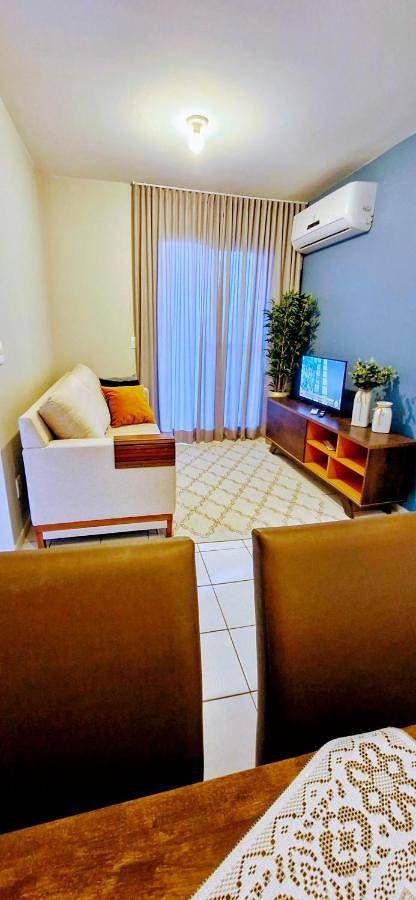 Casas e apartamentos de temporada para 5 pessoas, com vista e balcão e ainda jardim, com animais de estimação em Criciúma