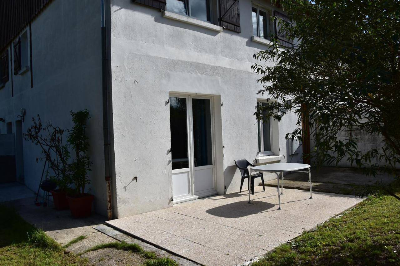 Appartement entier, Gite de Grigny 2 in Éclaires, Marne