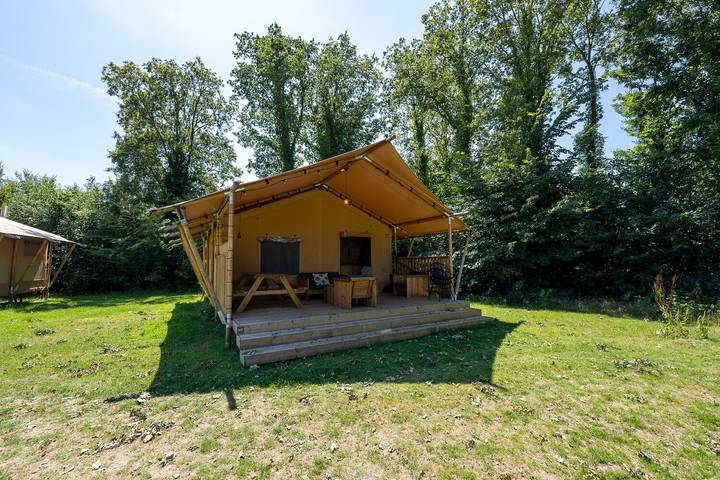 Zelt für 6 Personen, mit Sauna und Pool sowie Terrasse - 1