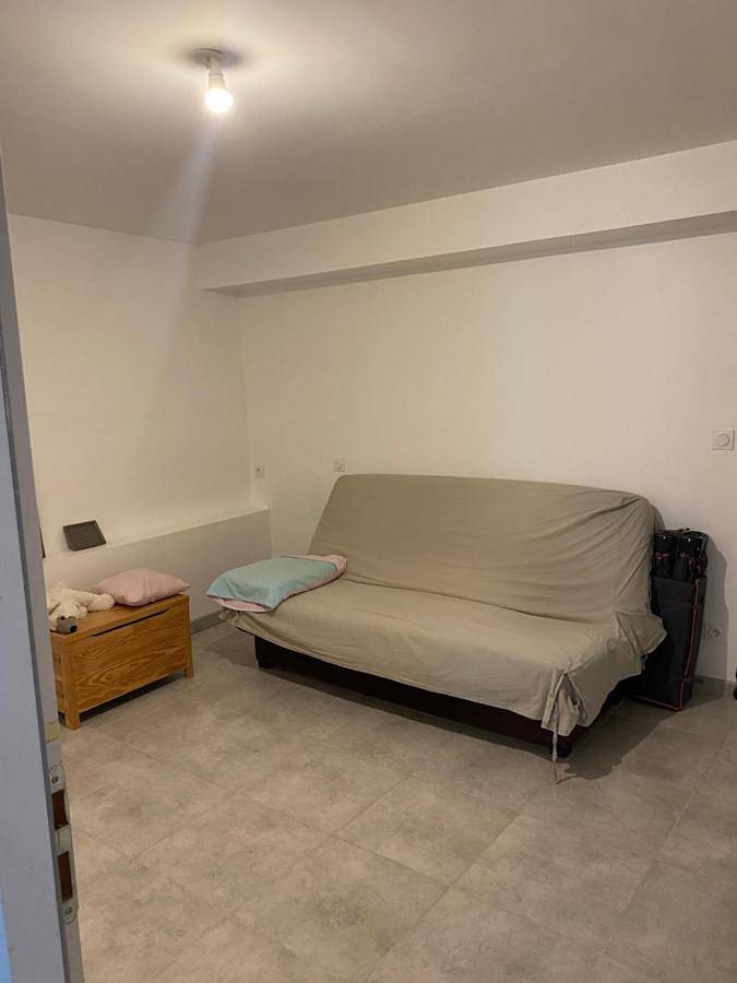 Gîte pour 6 personnes, avec terrasse et vue à Saint-Rome-de-Cernon - 3