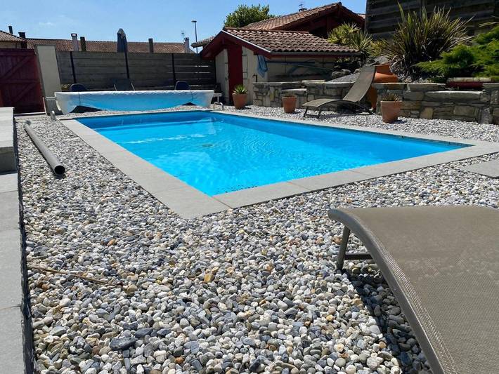 Gîte pour 4 personnes, avec piscine ainsi que jardin et vue à Hastingues - 4