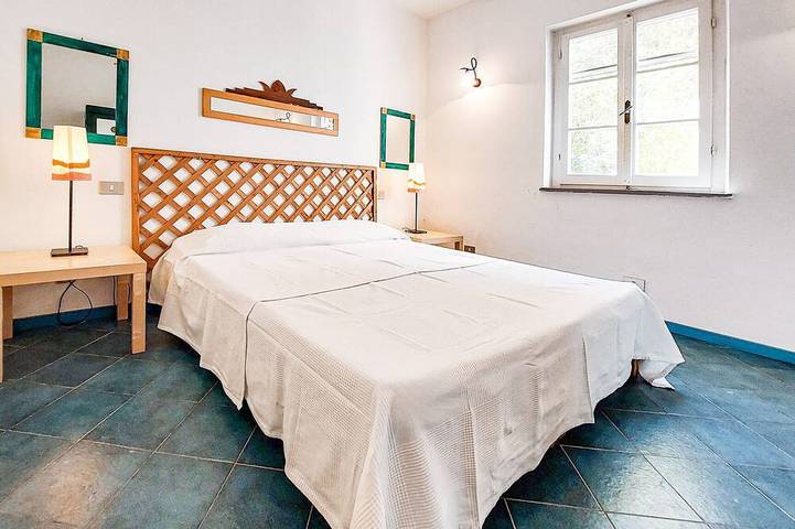 Appartement entier, Appartement de deux chambres, avec terrasse, à 50 mètres de la mer in Marciana Marina, Archipel toscan