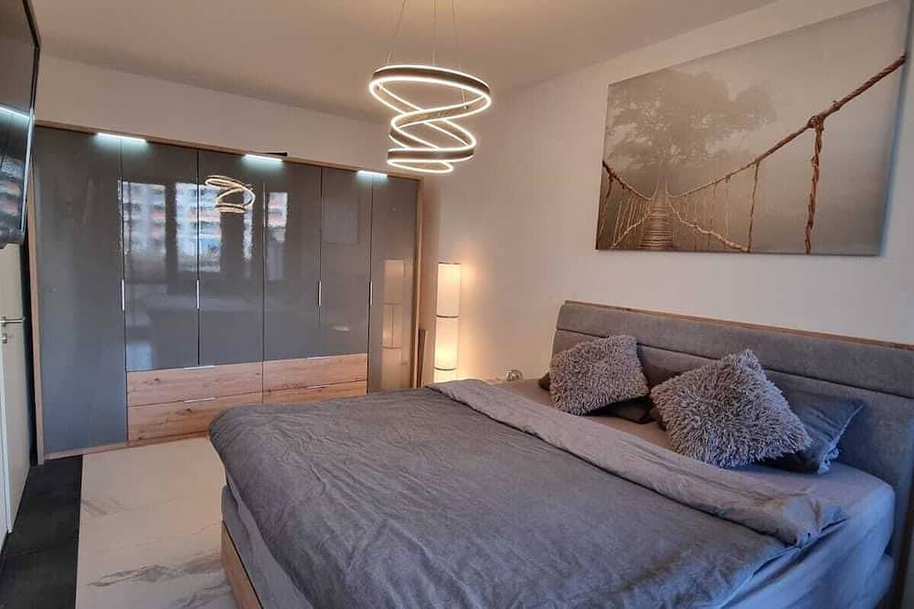 Ganze Wohnung, Ferienwohnung \"Hafenperle\" direkt am Wasser im Herzen von Bad Zwischenahn in Zwischenahner Meer, Bad Zwischenahn