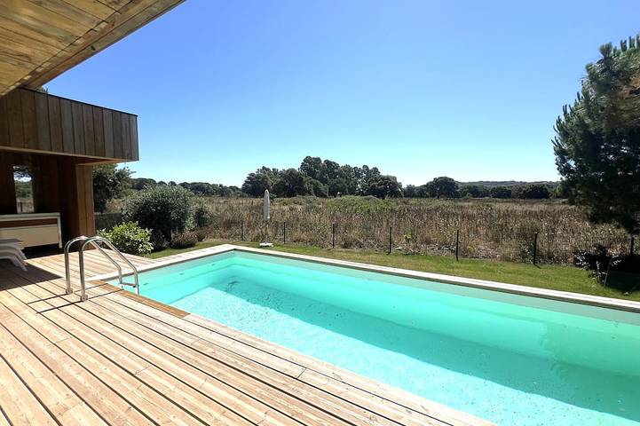 Villa pour 8 personnes, avec jardin et terrasse dans Cala Rossa