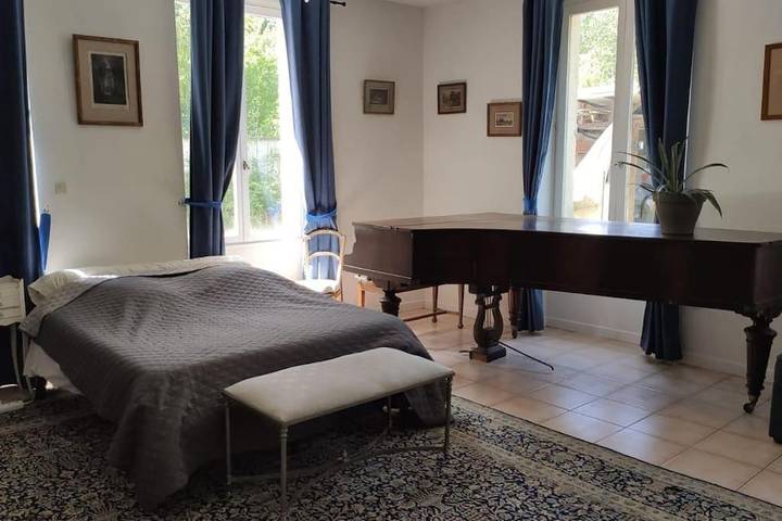 Gîte pour 6 personnes, avec jardin à Maisons-Laffitte - 4