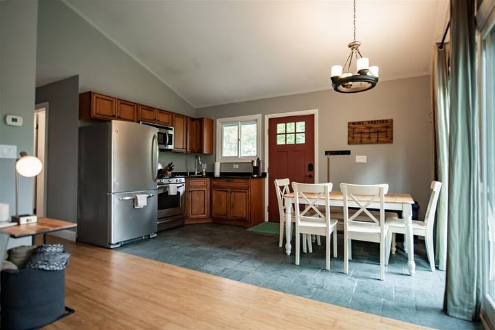 Vacation rental for 5 people, with hot tub in Stowe