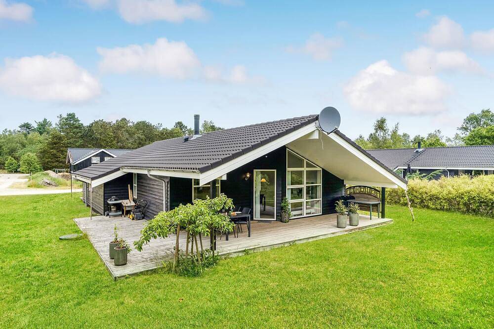 Tolles Haus in Hadsund mit Sauna in Als Odde, Helberskov