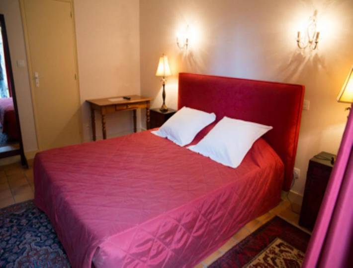 Gîte pour 5 personnes, avec jardin et piscine à Moncé-en-Belin - 4