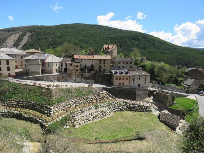 Casa rural para 9 personas, con vistas y terraza en La Jacetania - 2