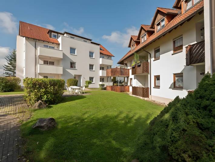 Hel lejlighed, Apartment 26 with Dreiweltencard and Balcony – Just 2 Minutes’ Walk from Solemar in Bad Duerrheim, Central Black Forest