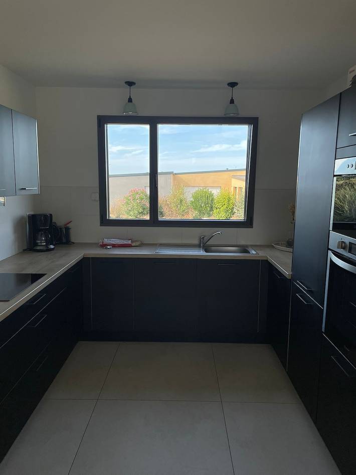 Location de vacances pour 12 personnes, avec terrasse ainsi que jardin et jacuzzi, animaux acceptés dans L Armor - 3