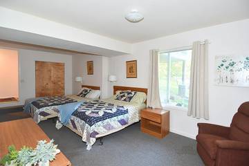 Vacation House for 10 Guests in Shenandoah Valley, West Virginia, Picture 1