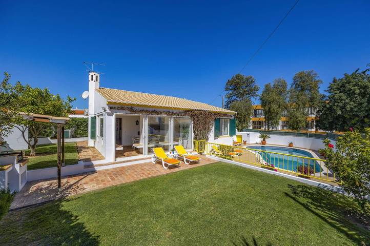 Villa für 6 Personen, mit Garten - 1