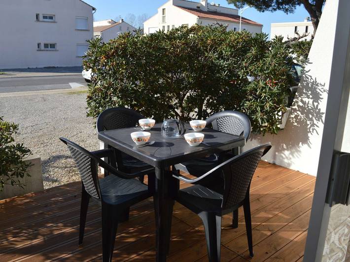 Gîte pour 4 personnes, avec terrasse dans Plage Rive Droite