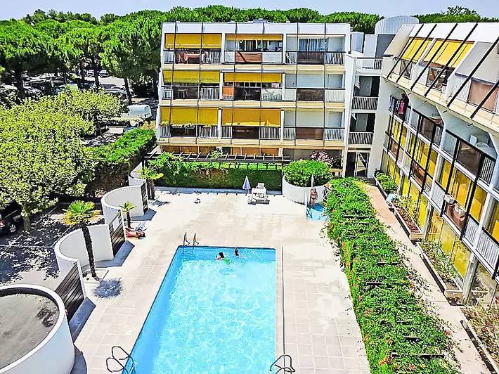 Gîte pour 4 personnes, avec piscine et terrasse dans Golf de la Grande Motte