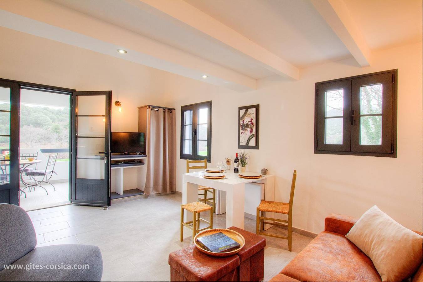 Gîte pour 2 personnes avec jardin in Serra-di-Ferro, Région d'Ajaccio