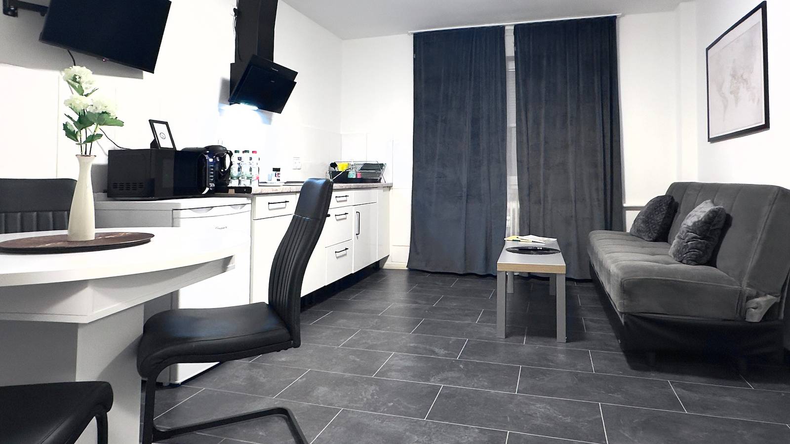 Ganze Wohnung, Ferienwohnung 'In Fuldatal - Kassel' mit Privatem Garten und Wi-Fi in Fuldatal, Hessisches Bergland