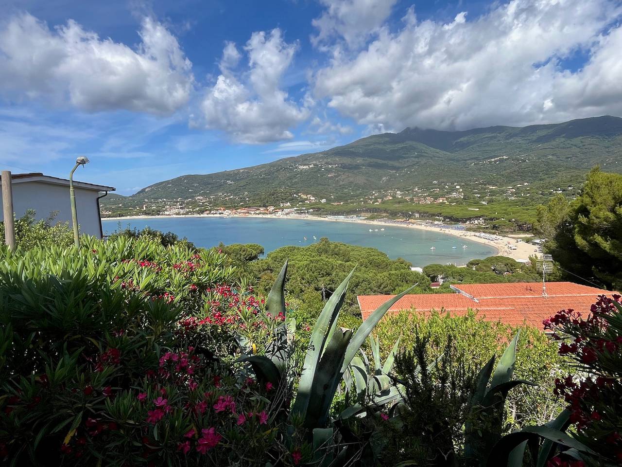 Holiday Home 'Terrazza sul Mare' with Sea View and Private Terrace in Marina di Campo, Campo nell'Elba
