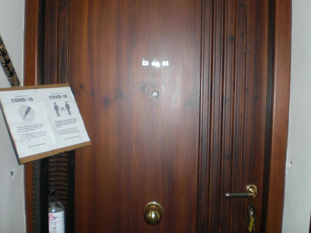 Large Double Room in Riposto, Catania e dintorni