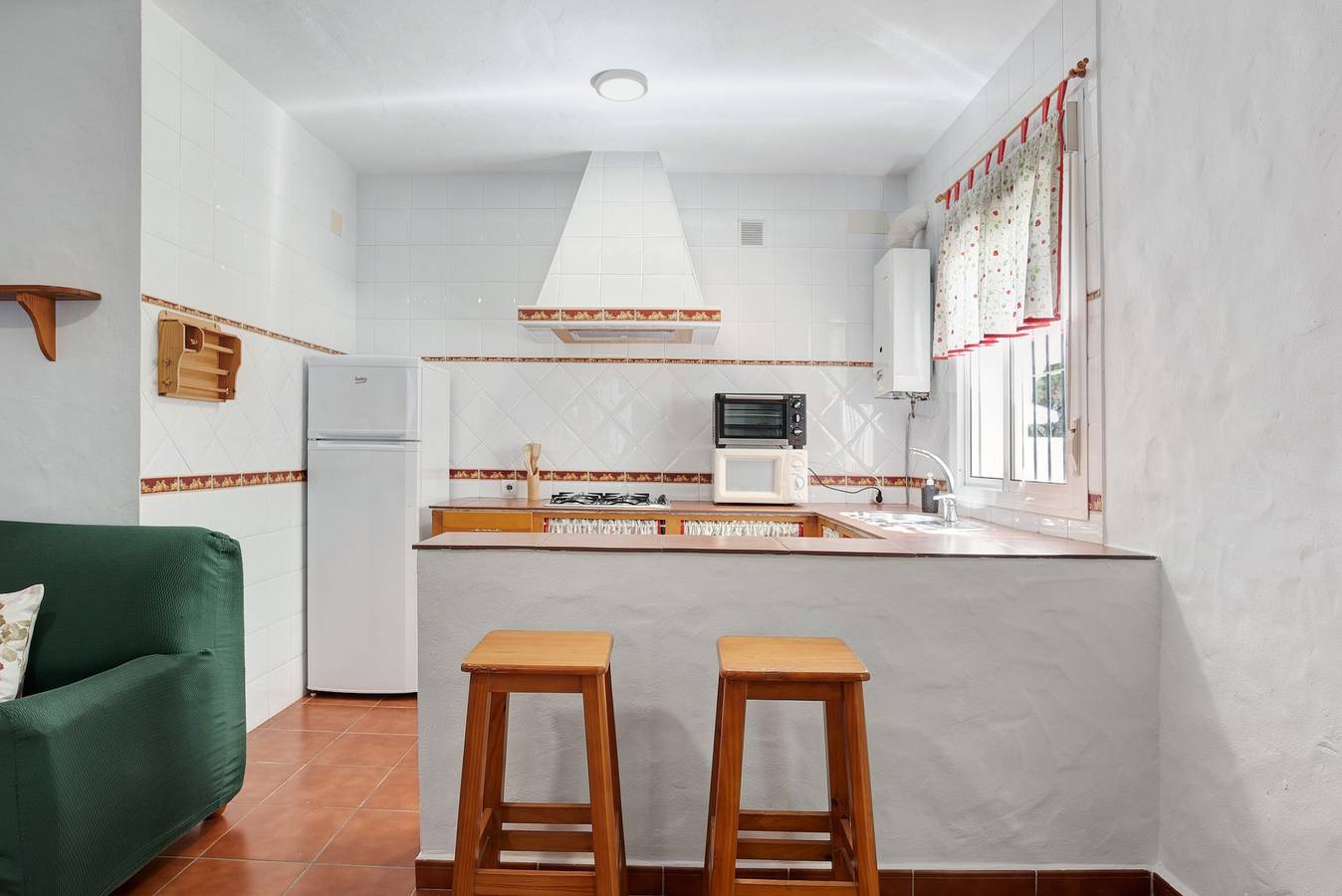 Casa de vacaciones "Casa Paqui 2" con piscina compartida, terraza privada y Wi-Fi in Conil de la Frontera, Costa de la Luz