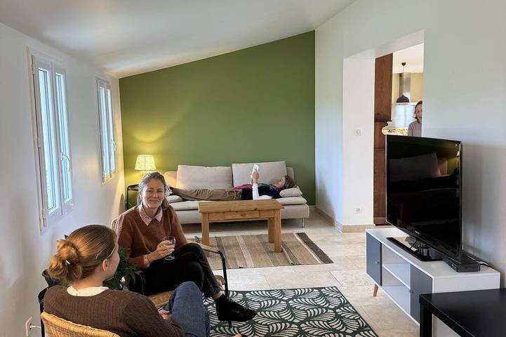 Location de vacances pour 28 personnes, avec jardin à Eygurande-et-Gardedeuil - 2