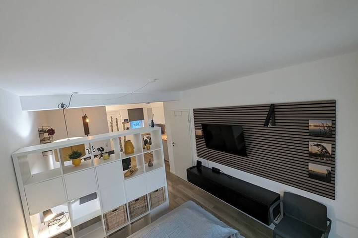 Appartement entier, Charming temporary home with terrace and high-quality furnishings. in Burglesum, Brême