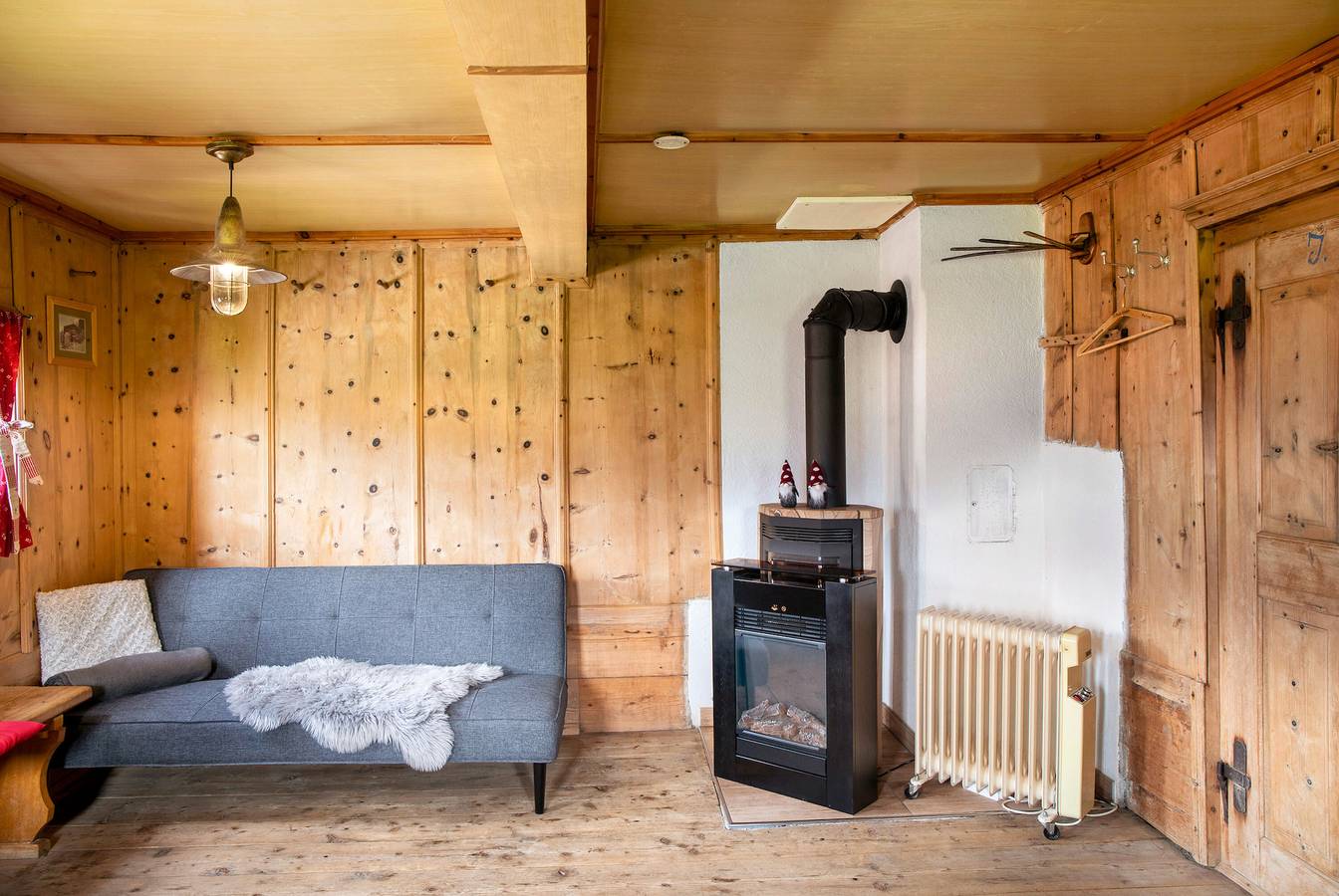 Vakantiehuis 'Oberlehen Hof' met bergzicht en privéterras in Rohrberg, Tiroler Unterland