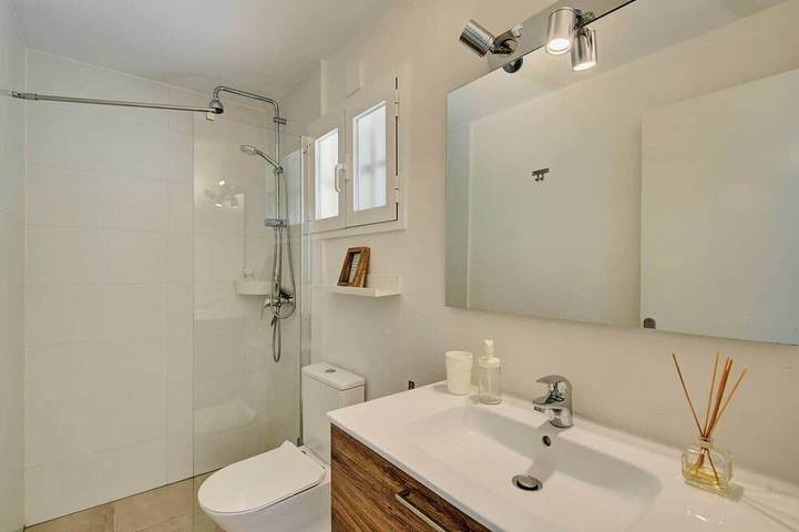 Ganze Wohnung, Apartment nº7, 1 bedroom, 1 bathroom in Cala Llonga, Santa Eulària des Riu
