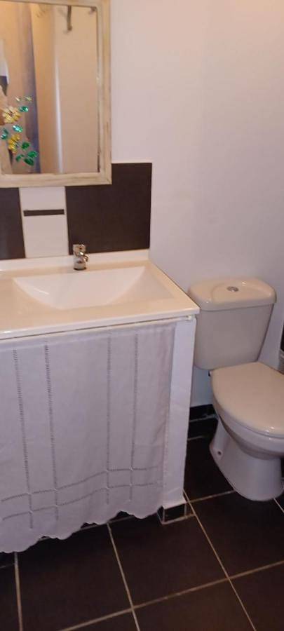 Gîte pour 2 personnes, avec Terrasse et Jardin à Aigues-Vives - 3
