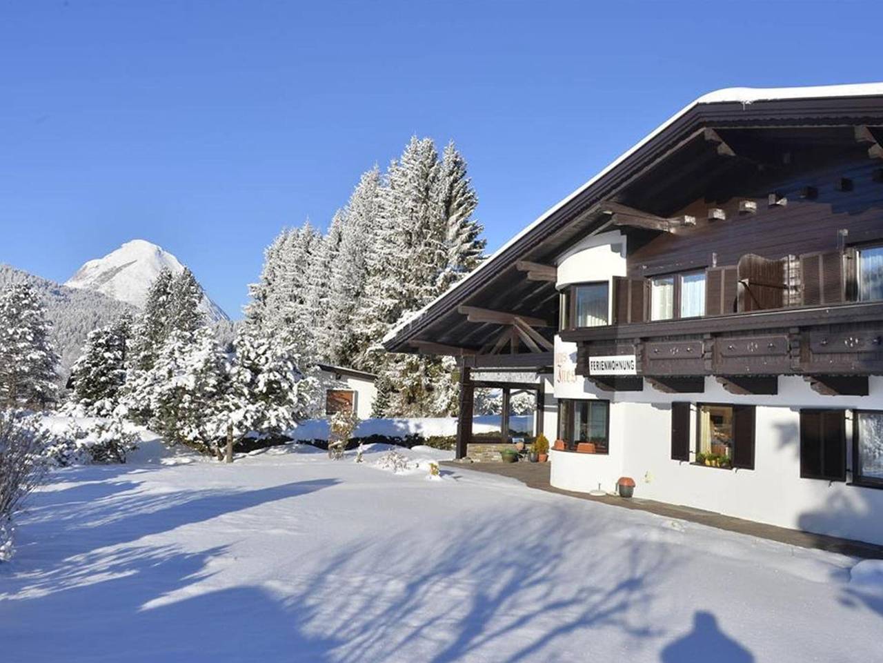 Ganze Ferienwohnung, Landhaus Ines - 2- Raum Appartement Süd in Seefeld in Tirol, Innsbruck Land