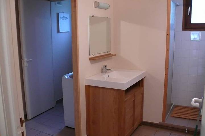 Gîte pour 4 personnes, avec jardin à Besse-et-Saint-Anastaise - 4