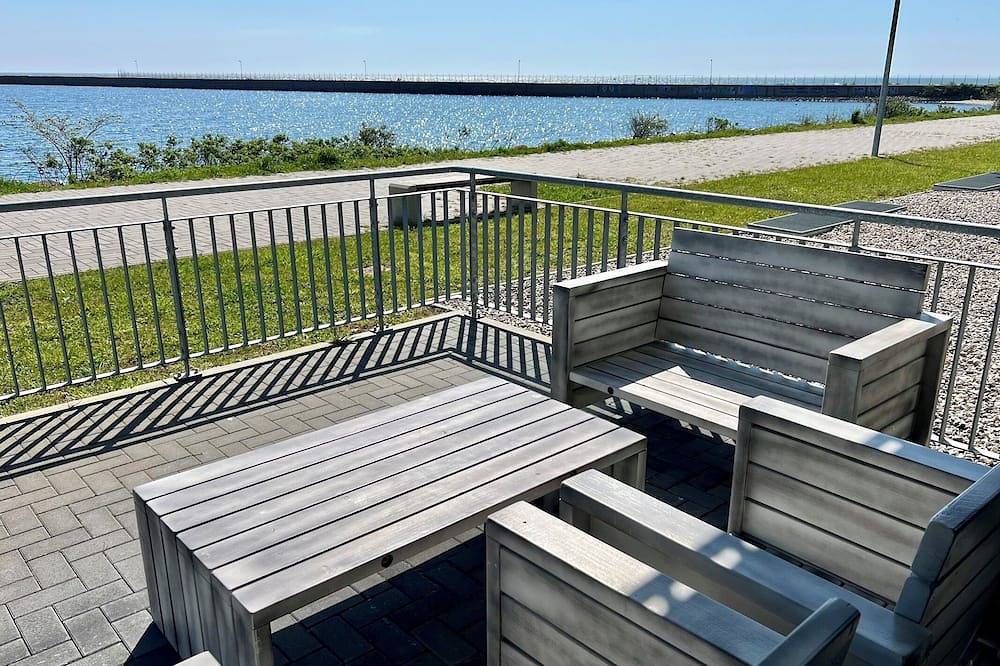 Ganze Wohnung, Eastside - rollstuhlgerecht, 1. Reihe, strandnah, Terrasse, Meerblick in Olpenitz, Kappeln