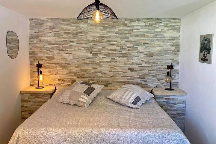Location de vacances pour 9 personnes, avec jardin ainsi que jacuzzi et terrasse à Monteux - 3