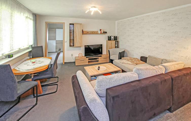 Modernes Apartment mit Terrasse, Parkplatz und Strandnähe in Blankensee (Mecklenburg), Mecklenburg-Strelitz