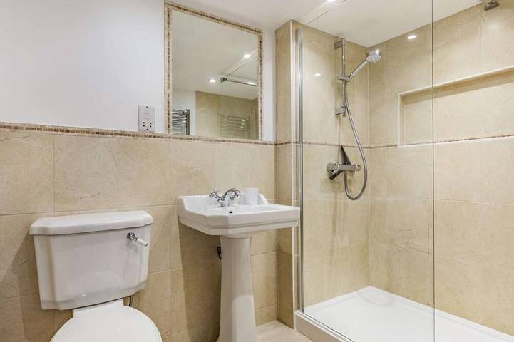 3 Bed in Brixham (oc-bx069) in Brixham, Torbay