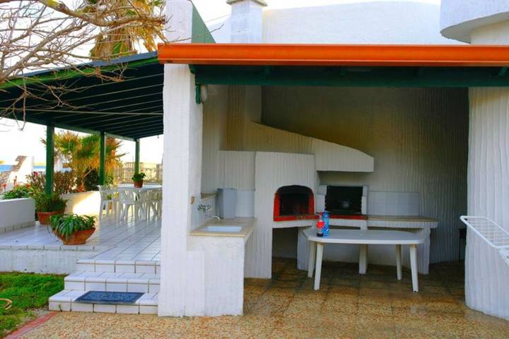 Bungalow für 9 Personen, mit Garten, mit Haustier in Süditalien - 3