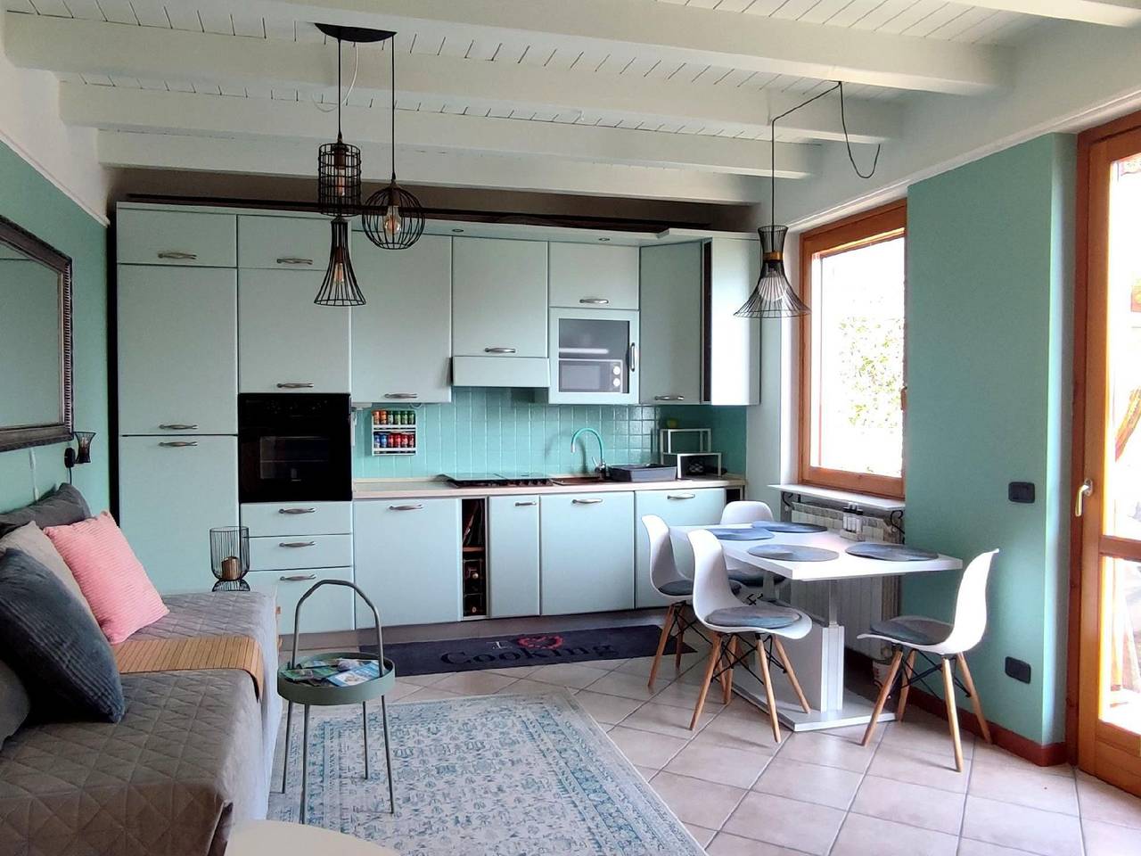 Oasi Azzurra - Drei-Zimmer-Wohnung in einer kleinen Villa mit Terrasse in Fonteno, Iseosee