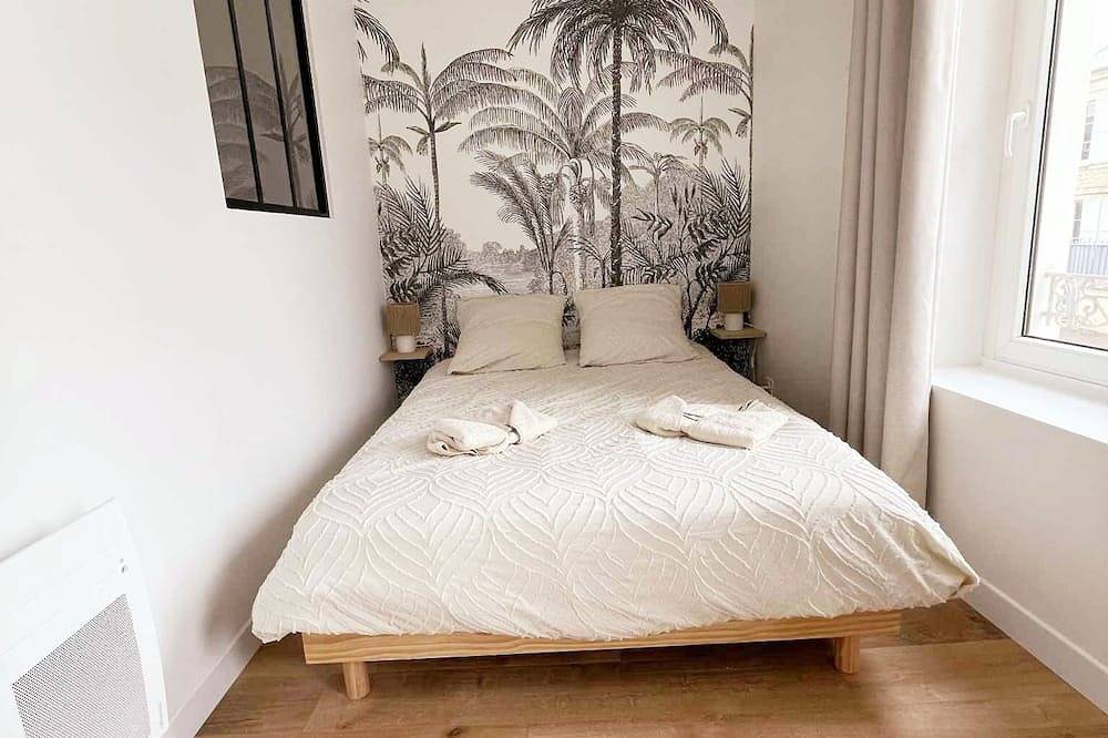 Gîte-Familiar-Baño privado con bañera-Vista al Jardín in Troarn, Región de Caen